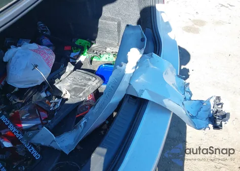 2015 Chevrolet Malibu 2Lt from USA, damaged, VIN 1G11D5SL5FF163898